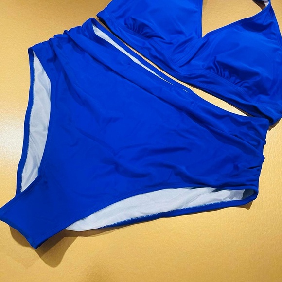 Royal Blue Boutique Two-Piece Swimsuit Size 4XL - Picture 5 of 7